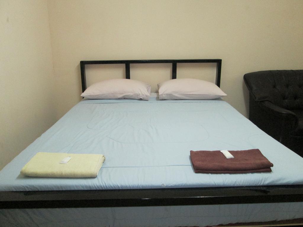 Lee House Inn Bangkok Quarto foto